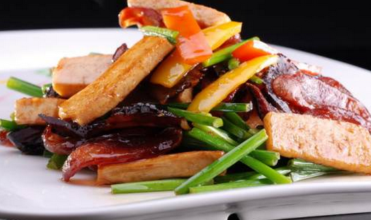 臘肉這么吃,香到不行